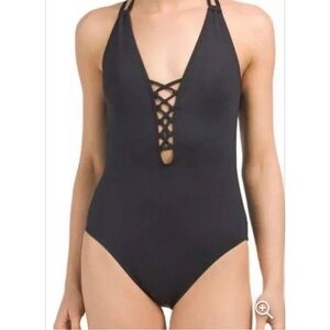 La Blanca Lace Up Goddess Criss Cross One Piece Bathing Suit. Black. 12